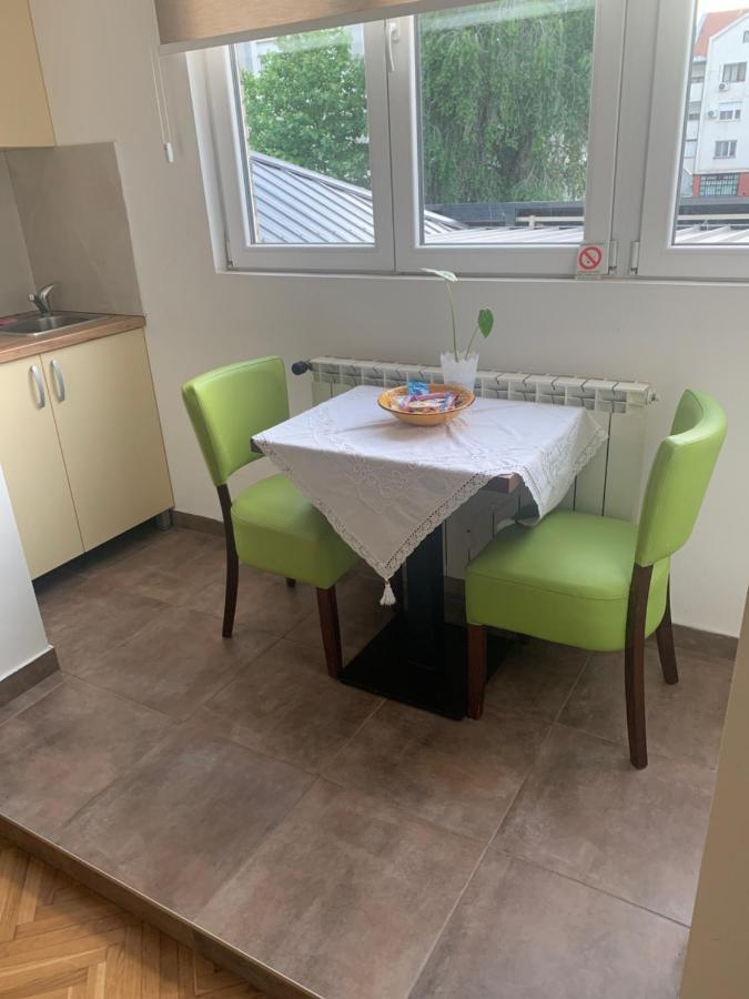 Apartman Fuerte 2 Belgrad Zewnętrze zdjęcie
